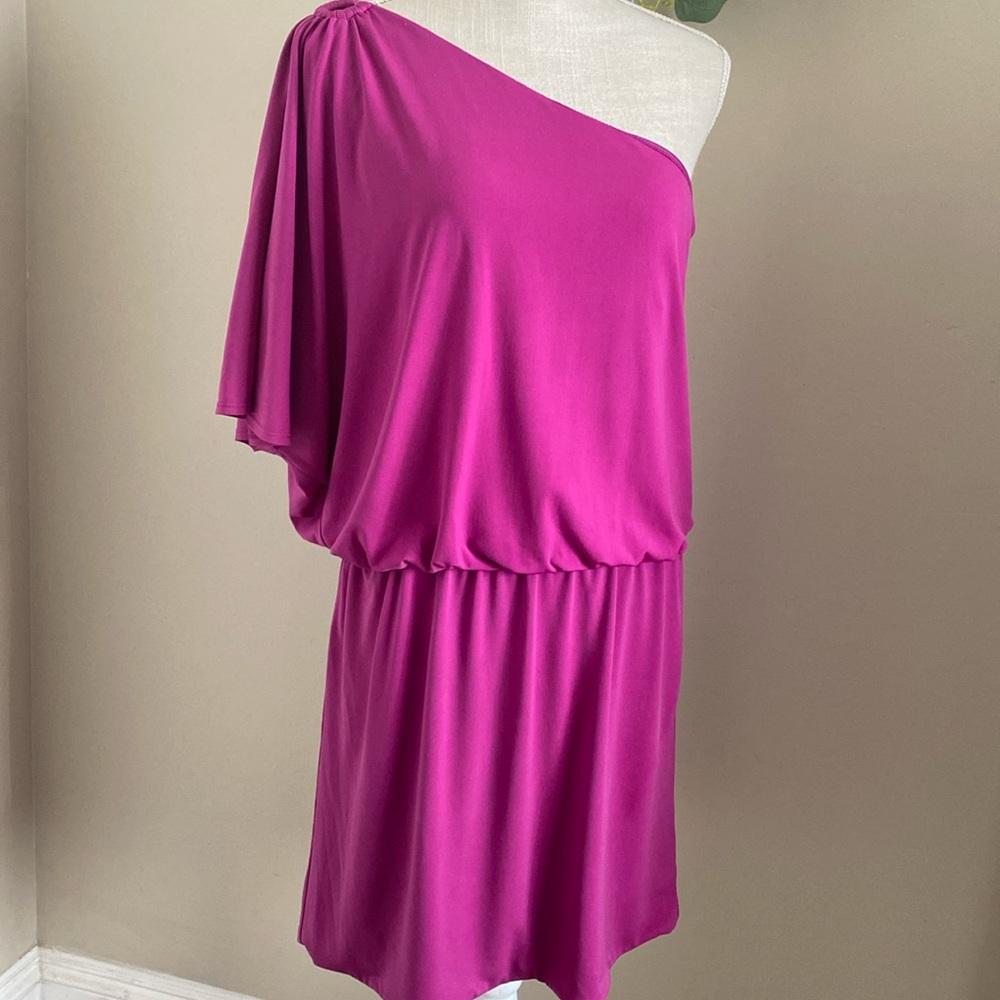 White House Black Market size 12 one shoulder dress preowned